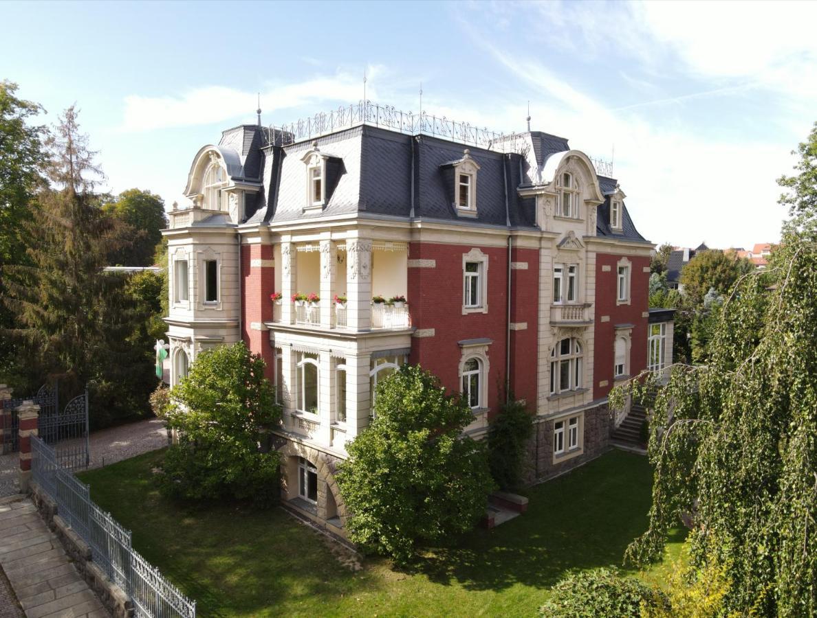 Villa Vier Jahreszeiten Crimmitschau Екстериор снимка