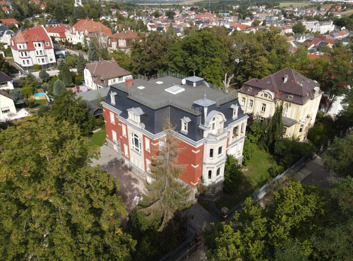 Villa Vier Jahreszeiten Crimmitschau Екстериор снимка